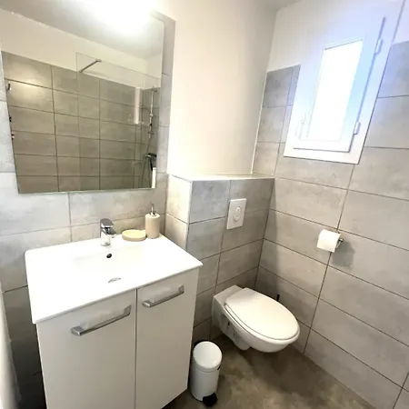 Les Hameaux De Saint Cyprien - Avec Jardin Et Piscine 르씨