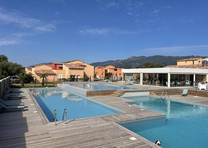 Les Hameaux De Saint Cyprien - Avec Jardin Et Piscine
