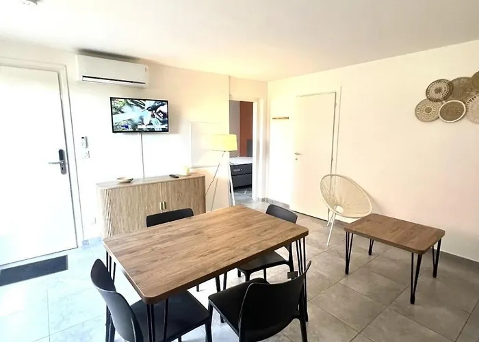 Prázdninový dům Les Hameaux De Saint Cyprien - Avec Jardin Et Piscine